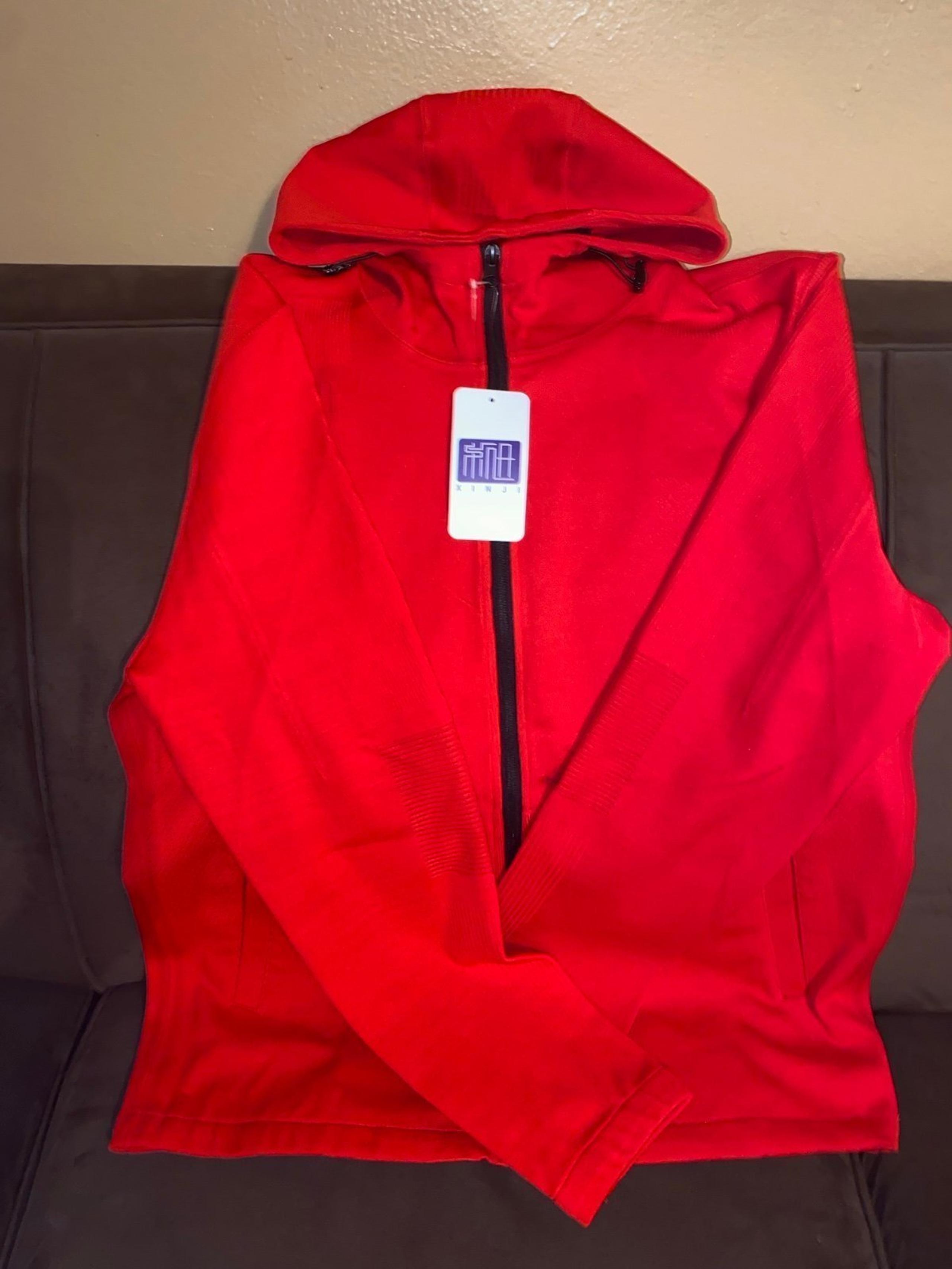 JINJI HOODY Size Large Brand New FREE MATCHING VISOR