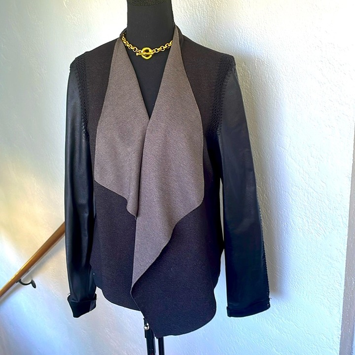 Stella & Jamie Drape Front Jacket with Faux Leather and crochet sleeves Large