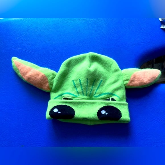 Baby yodo green kids beanie.