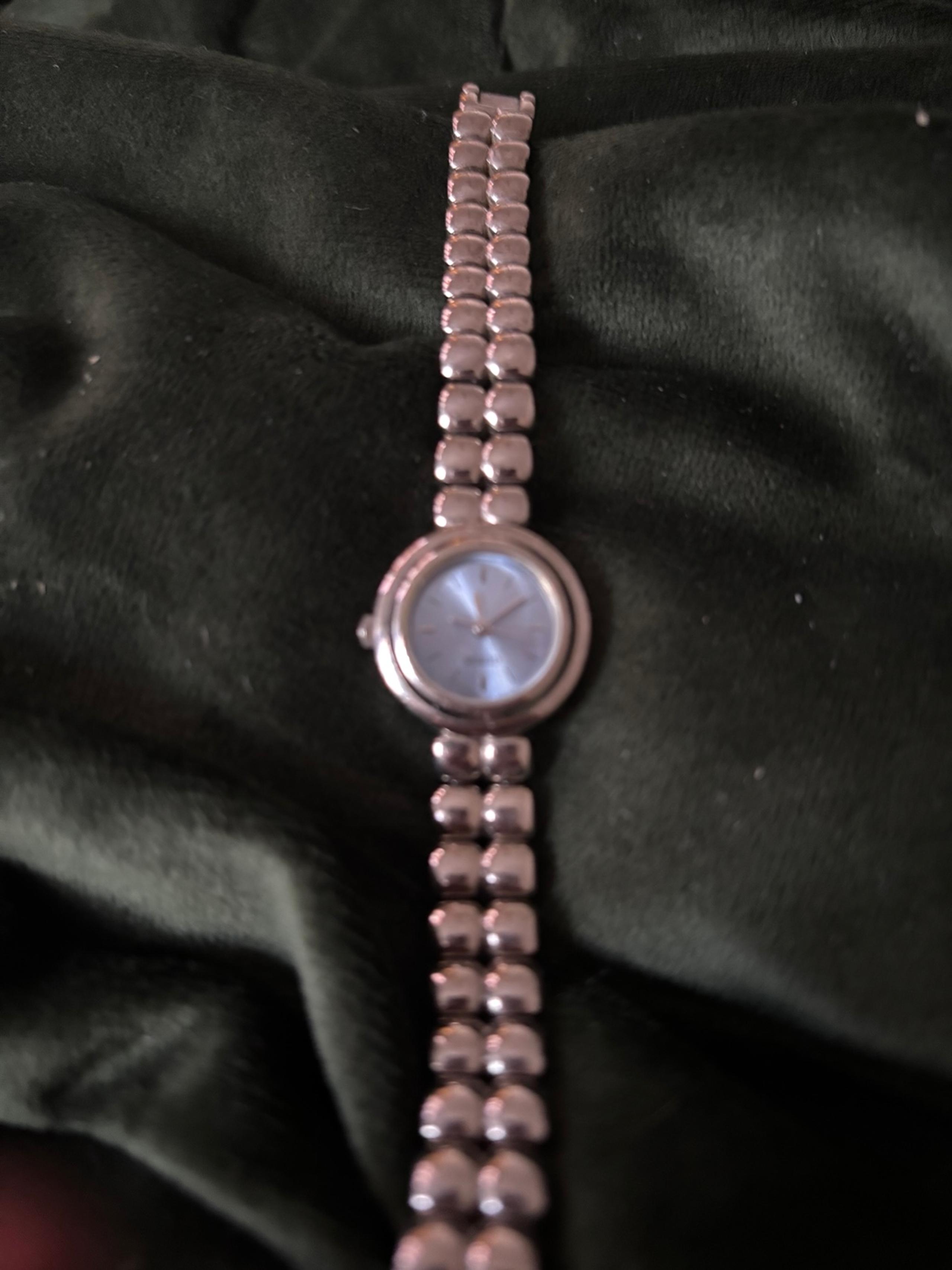 Women's GUESS Watch Silver w/ Blue Face Japan Mov't running