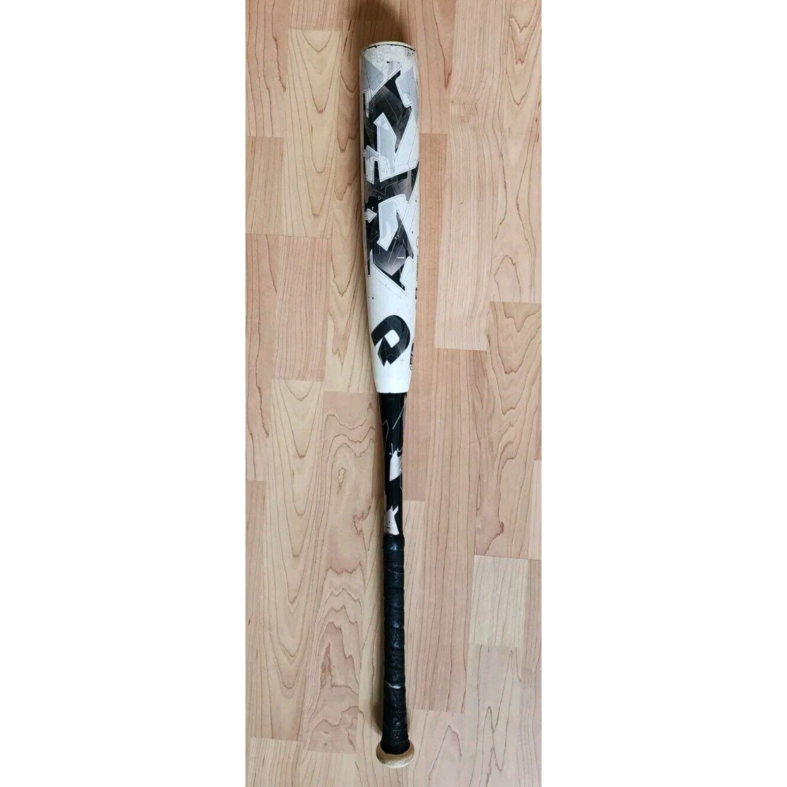 Demarini Baseball Bat TR3 FLO Composite CF Series Five 32 / 24 oz. 2-5/8 Dia.