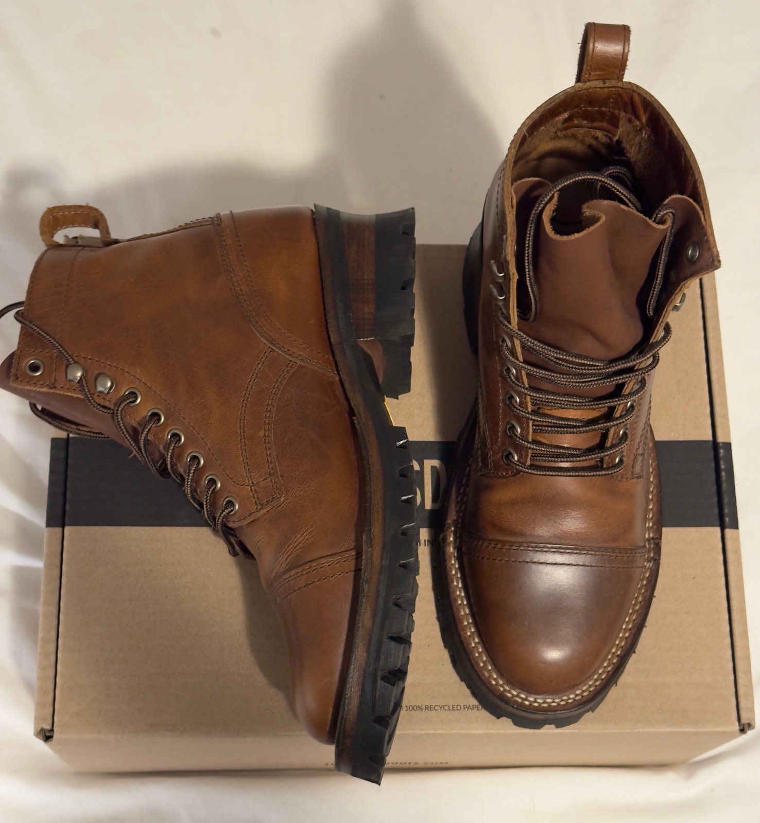 Thursday boot CHALLENGER size 9 but fits 9.5