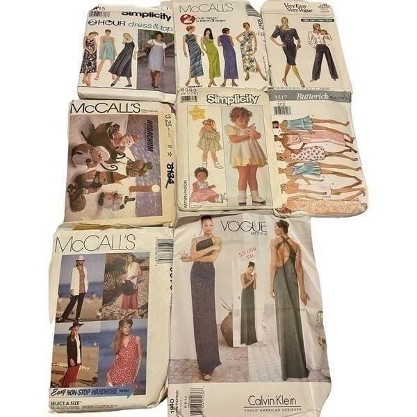 Bundle of sewing patterns. 8 Lots. (B10)