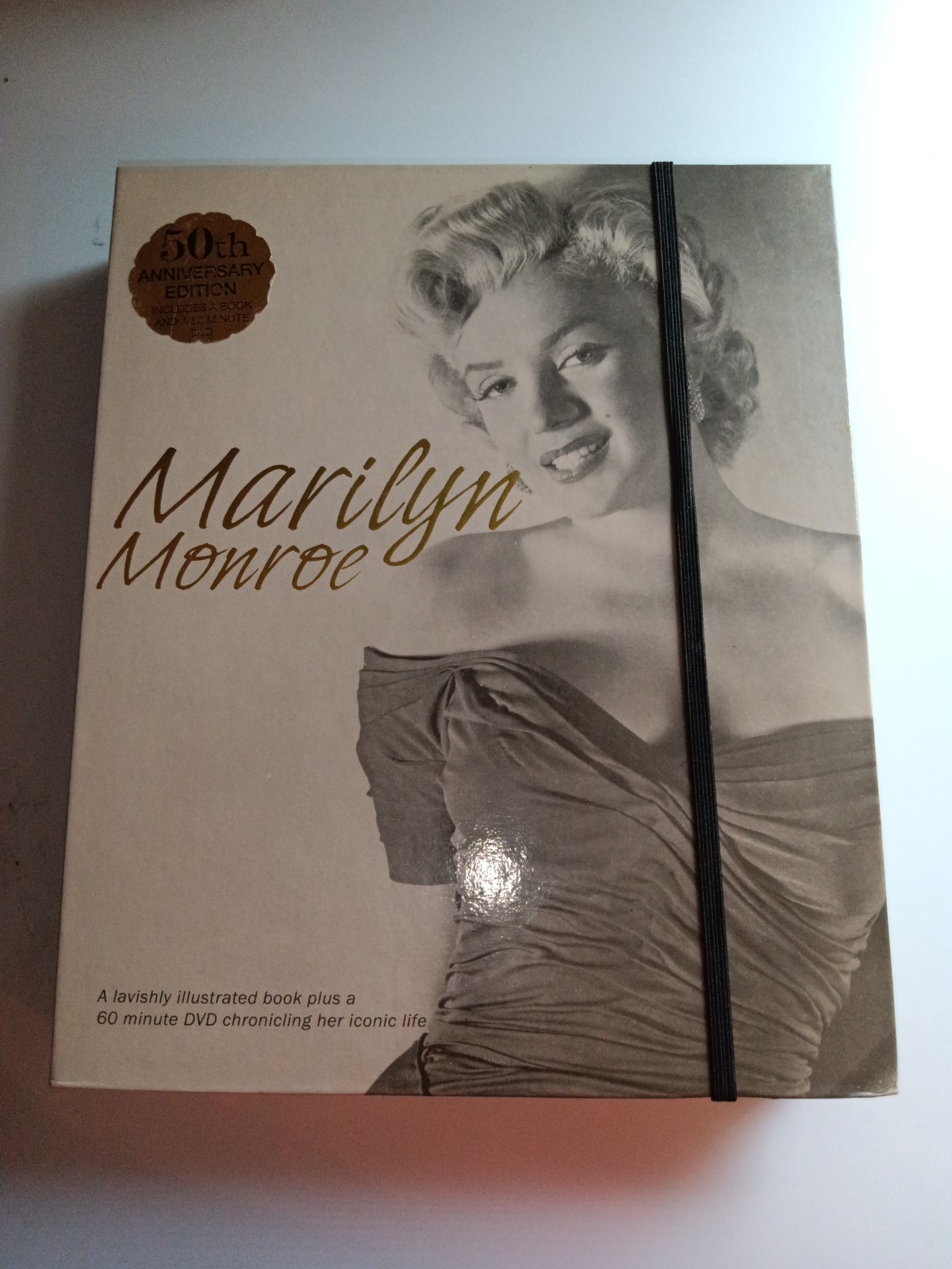 MARLYN MONROE ULTIMATE SET OF HER BIOGRAPHY50TH 8 IN. DOLL, LIMITED 2 DVD'S.