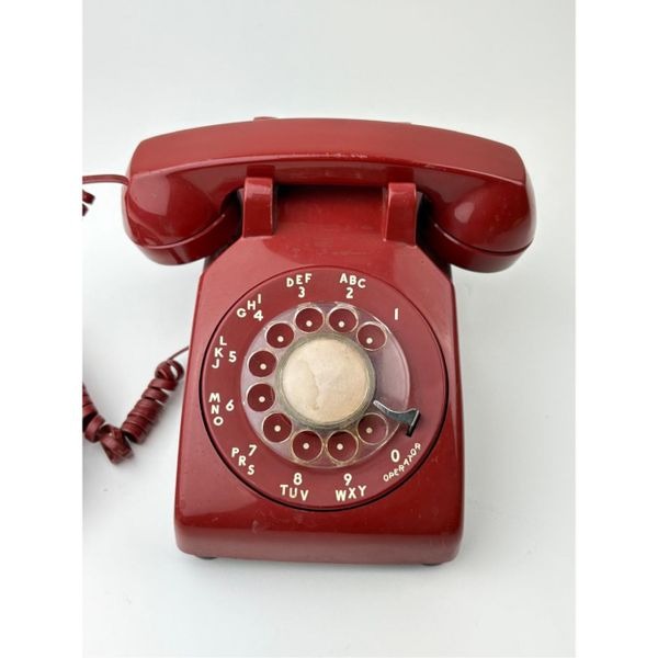 Vintage Bell Systems Western Electric Red Model 500DM Rotary Dial Desk Telephone