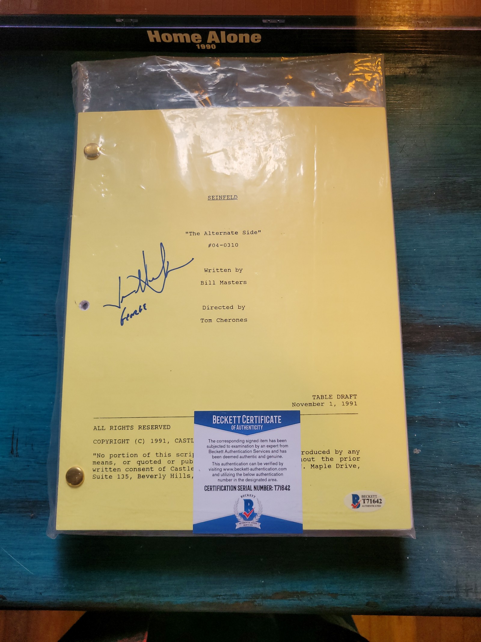 Seinfeld complete table draft script signed by Jason Alexander