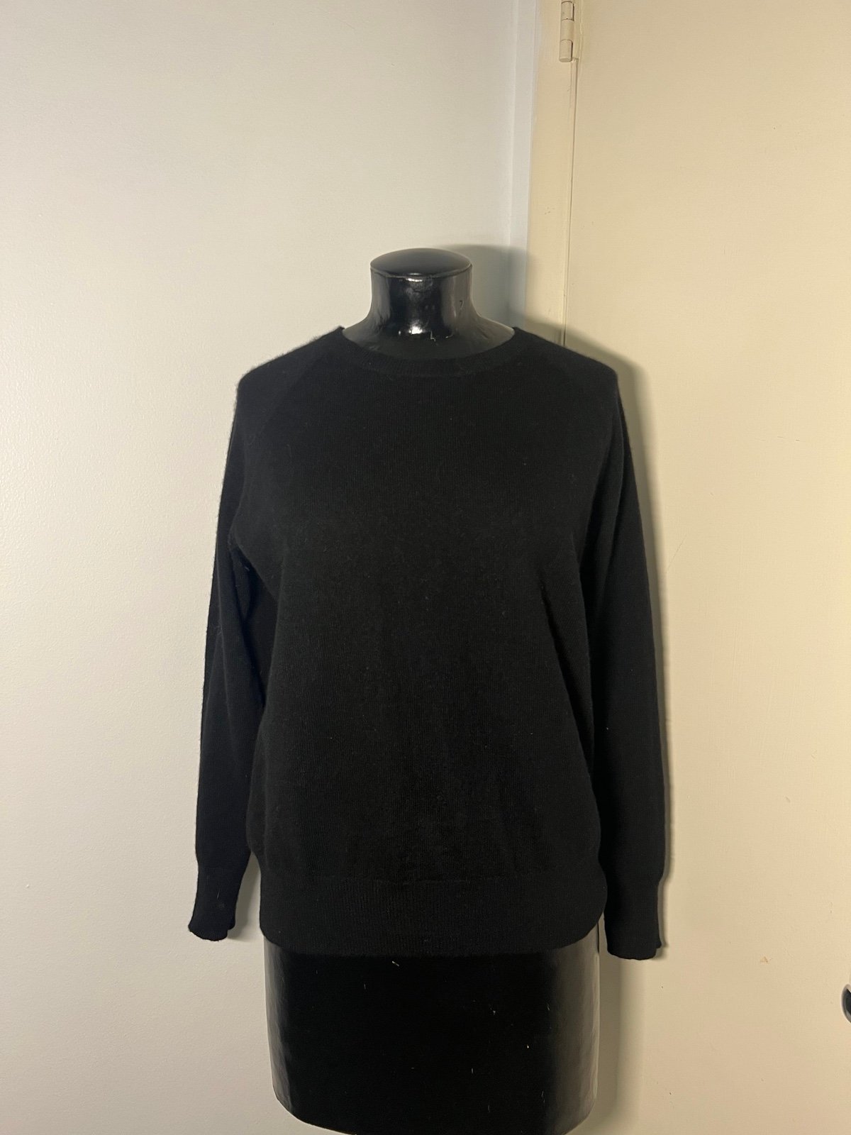 360 Cashmere Skull Sweater