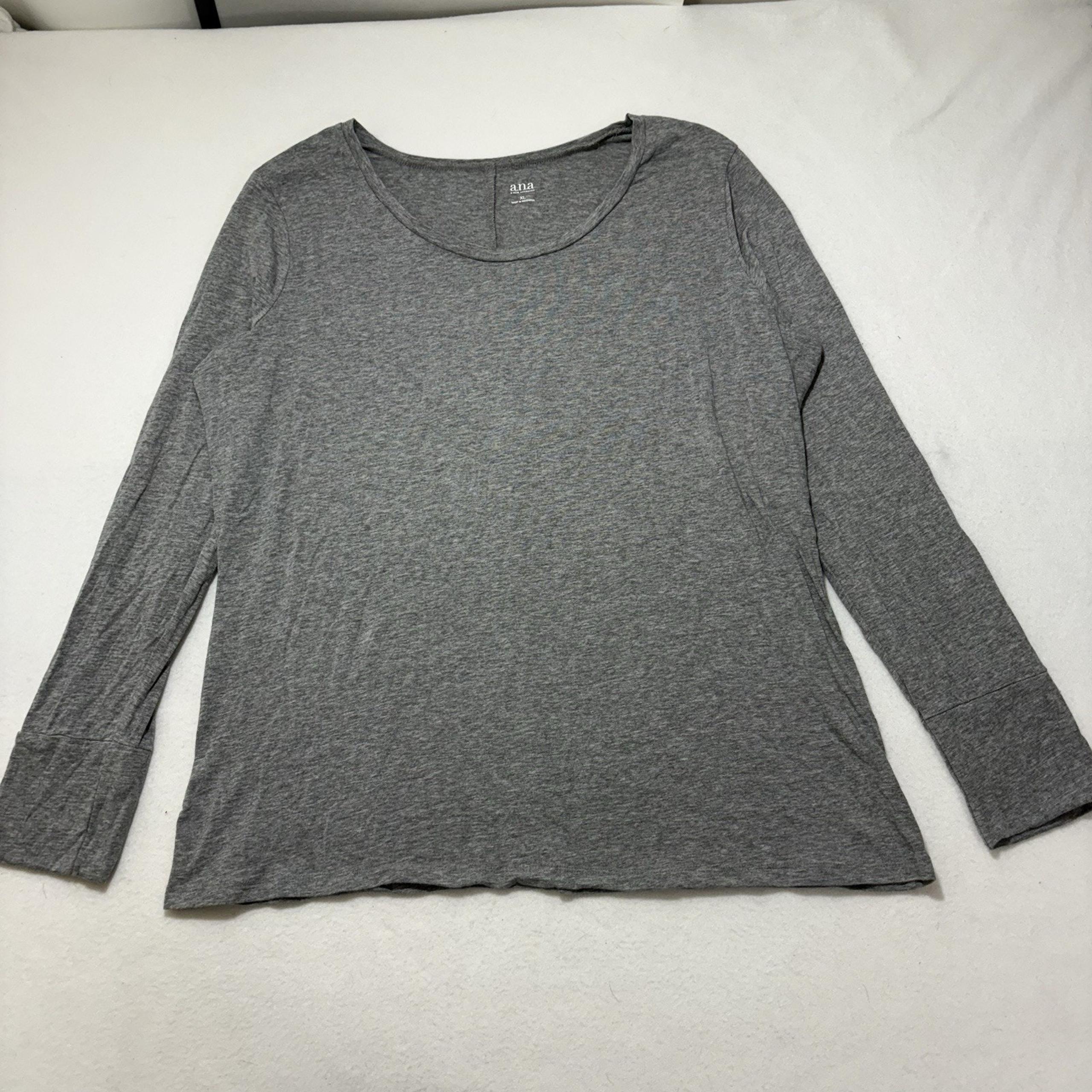 a.n.a. Women’s XL Long Sleeve T Shirt Crewneck Stretch Gray Pullover Tee