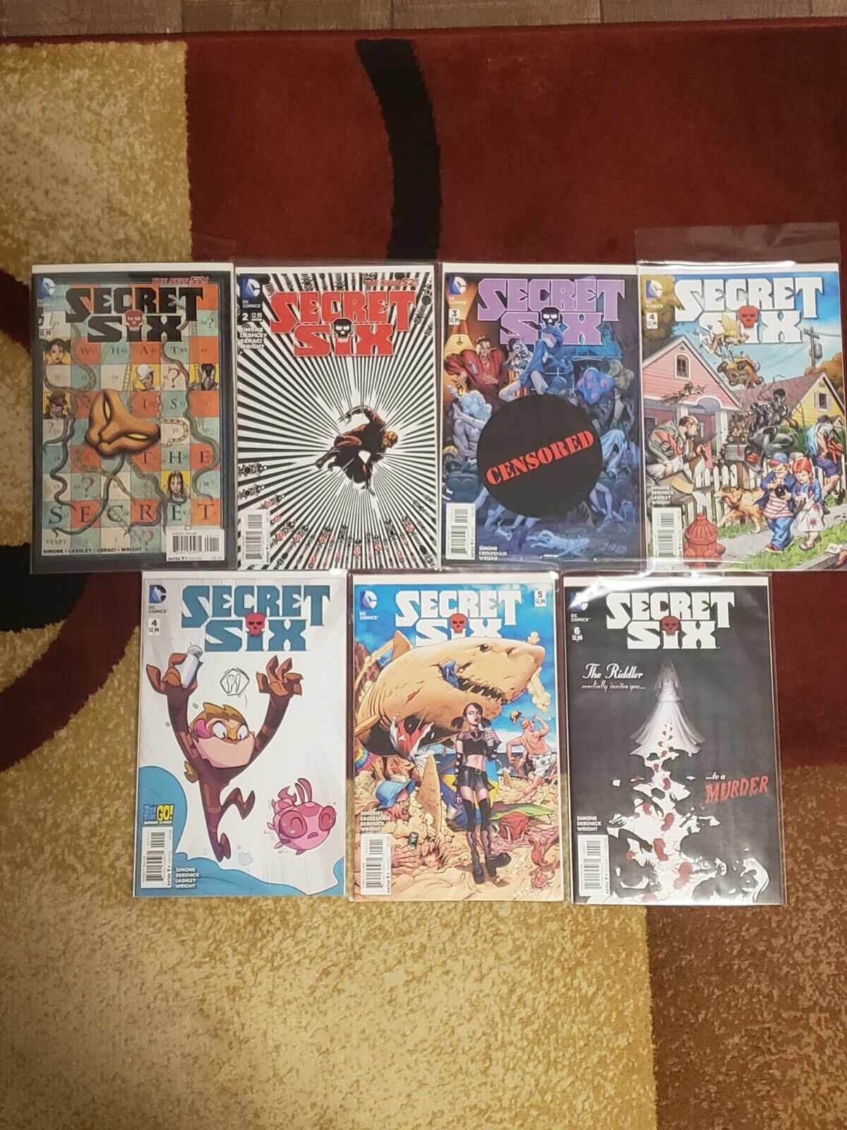 Lot of 18 DC comics 11 Gotham Academy & 7 Secret Six in mint or NM condition