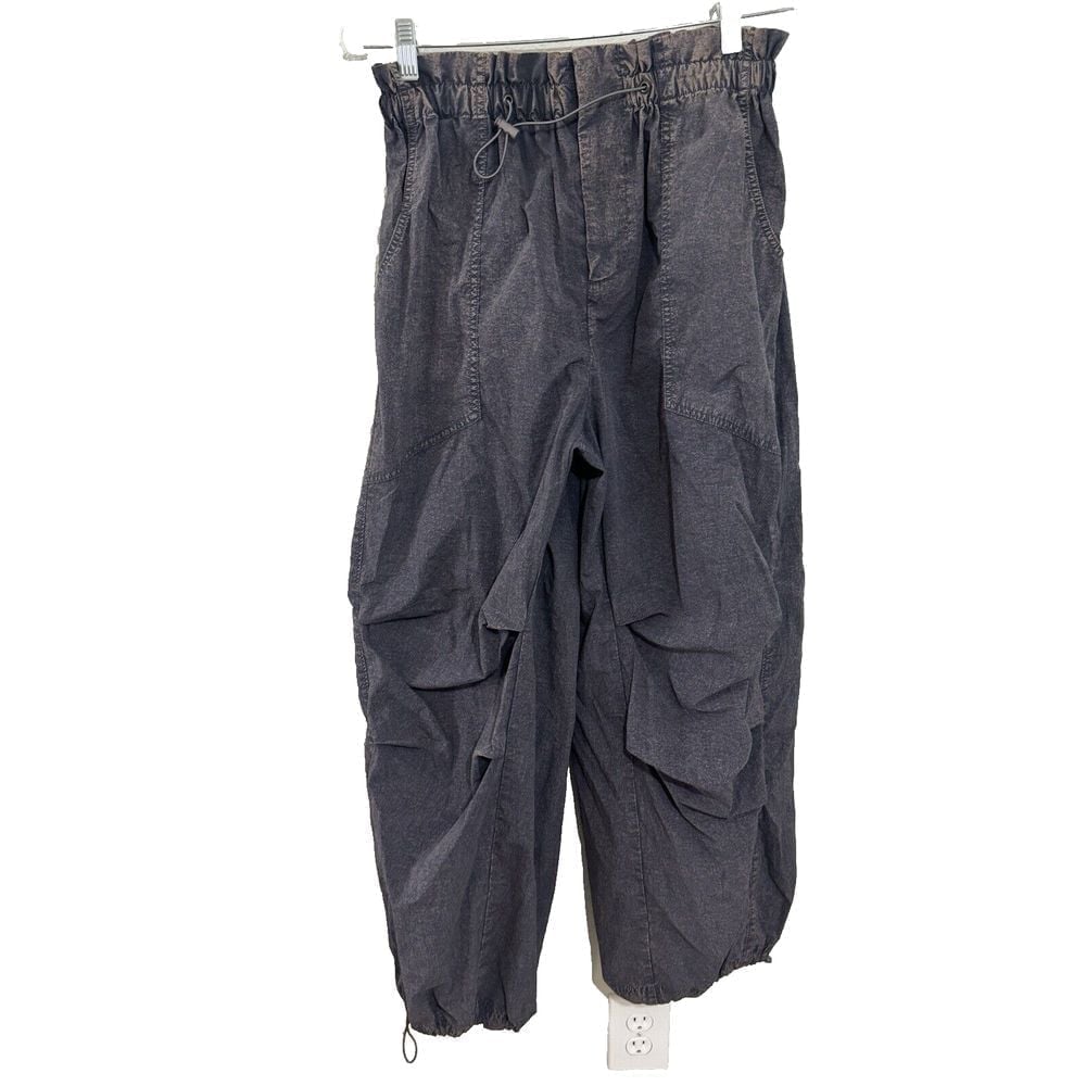 Urban Outfitters Womens Size M M Parachute Pants Acid Wash Gray Baggy Balloon