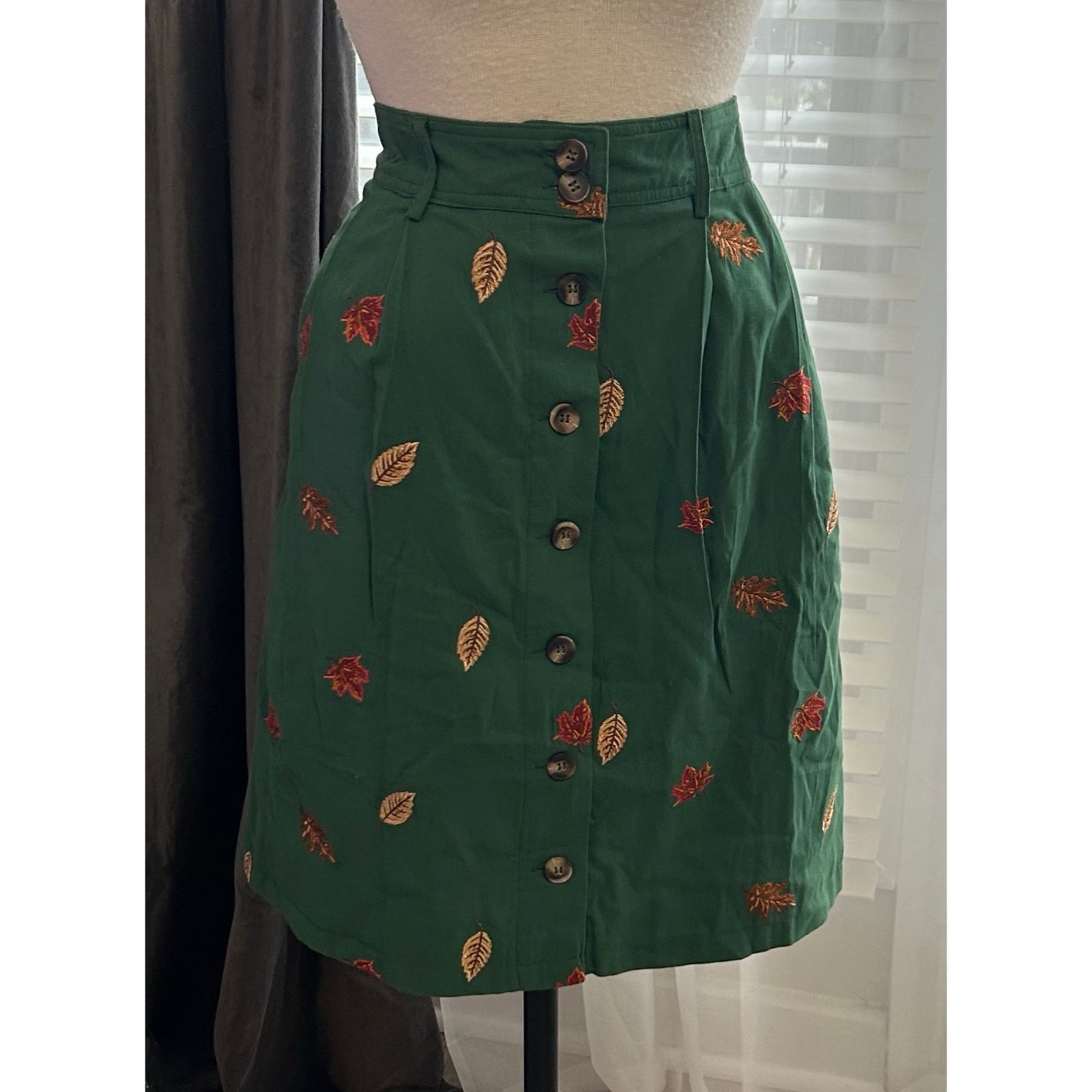 Kiel James Patrick Green Button-Up Skirt with Leaf Embroidery Cotton Size 10