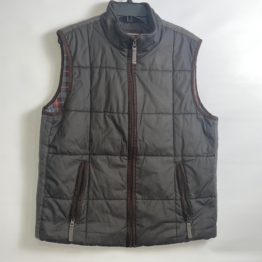 Johnston & murphy quilted brown jacket for men Size M Zipper closure Pockets