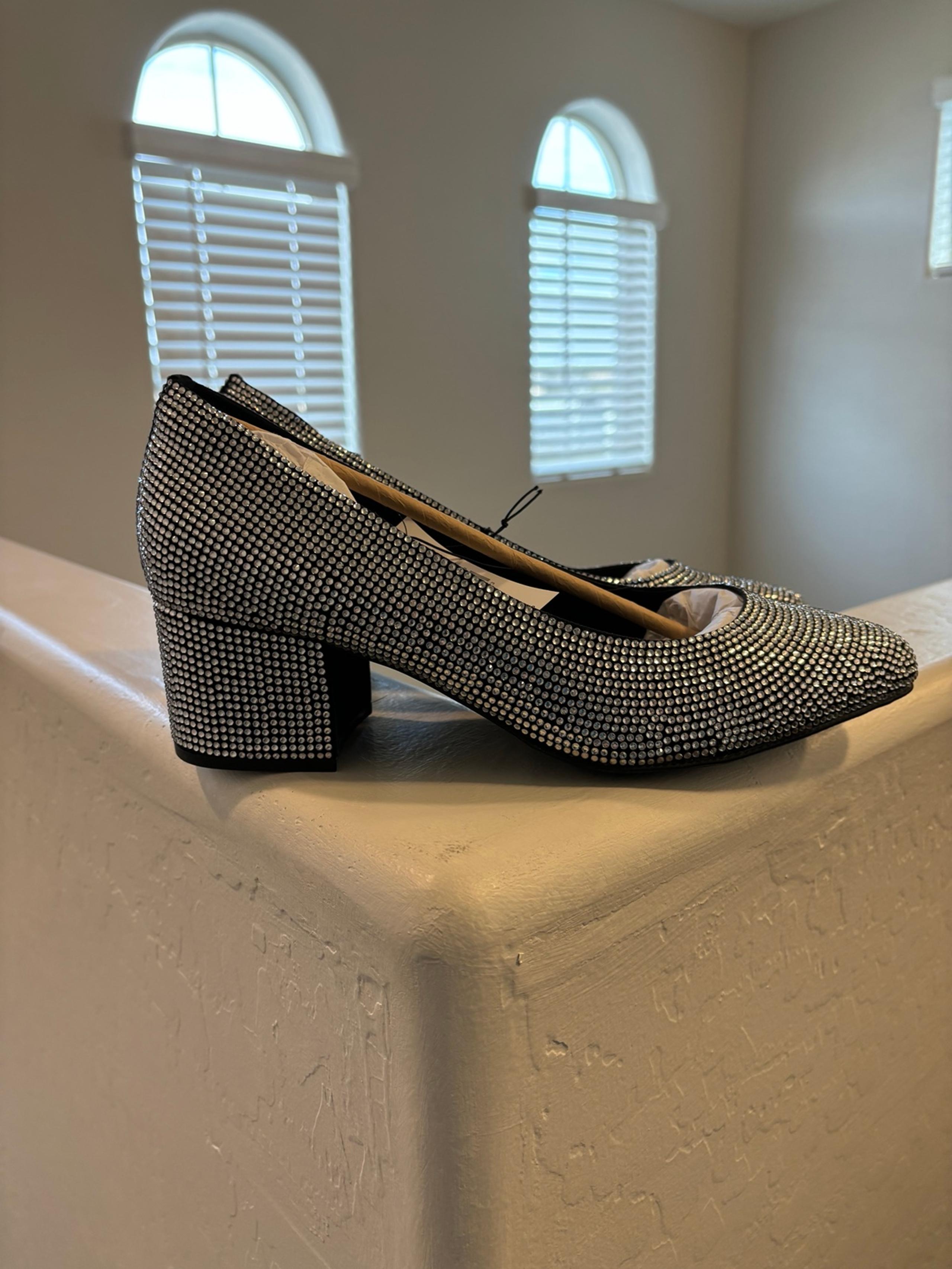 Lane Bryant Jeweled Crystals Pumps Shoes NWT 11W