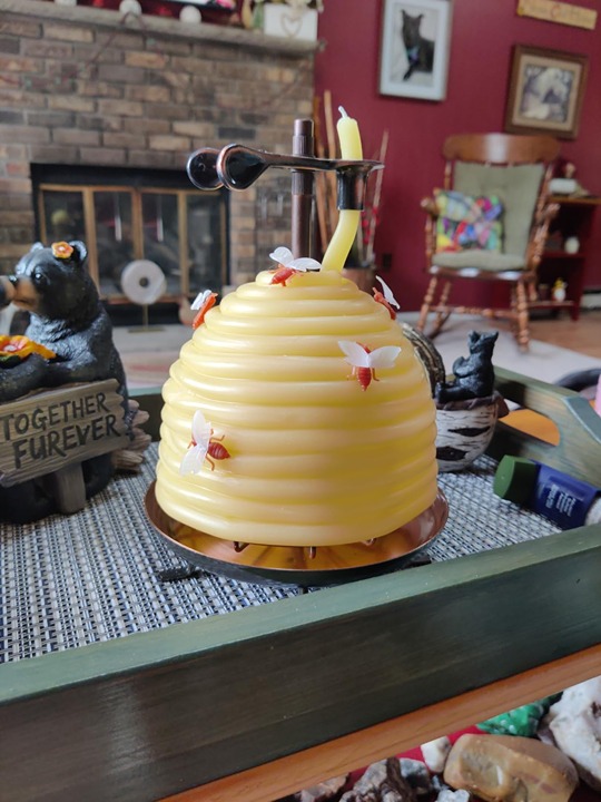 70-Hour Beehive Candle, Eco-friendly Natural Beeswax with Cotton Wick