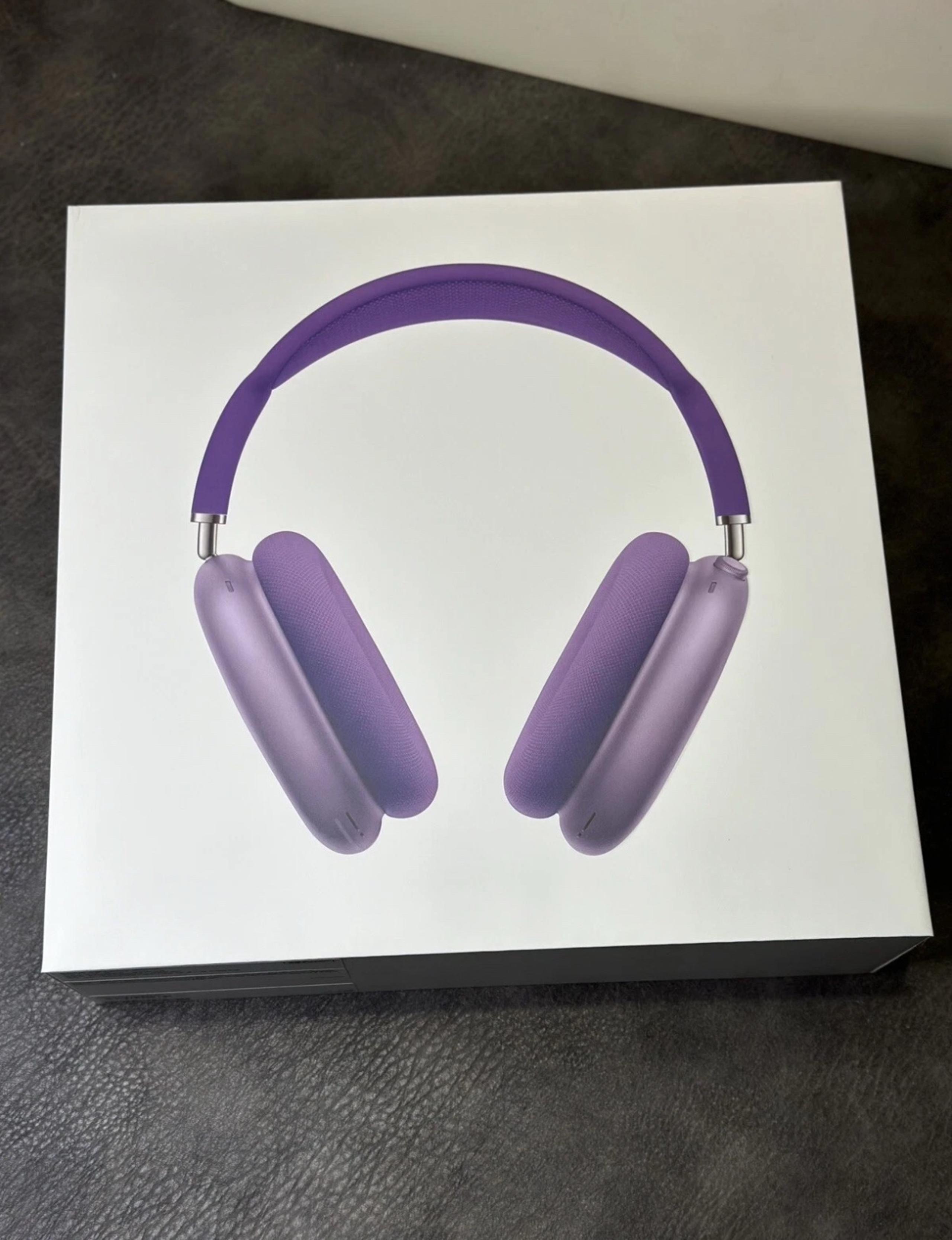 Purple AirPods Max