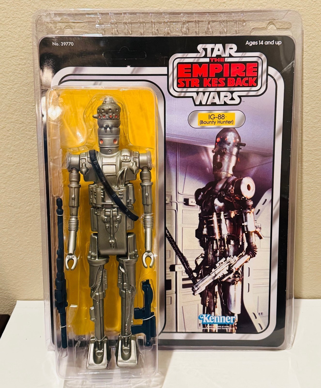 Star Wars Gentle Giant JumboFigure IG-88 Bounty Hunter No. 39770 (0028)