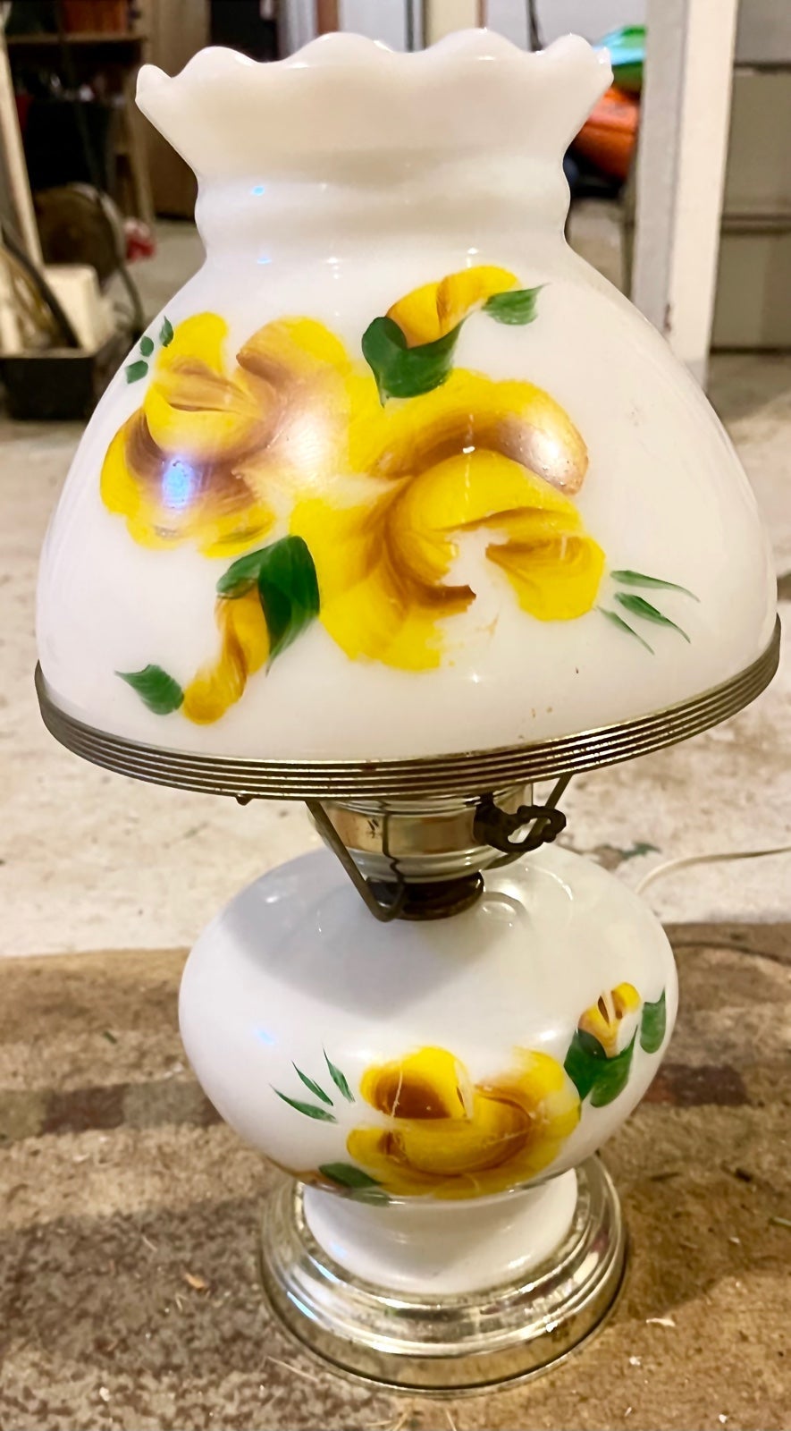 1960s Gone With the Wind Electric Hurrican Hand Painted Lamp