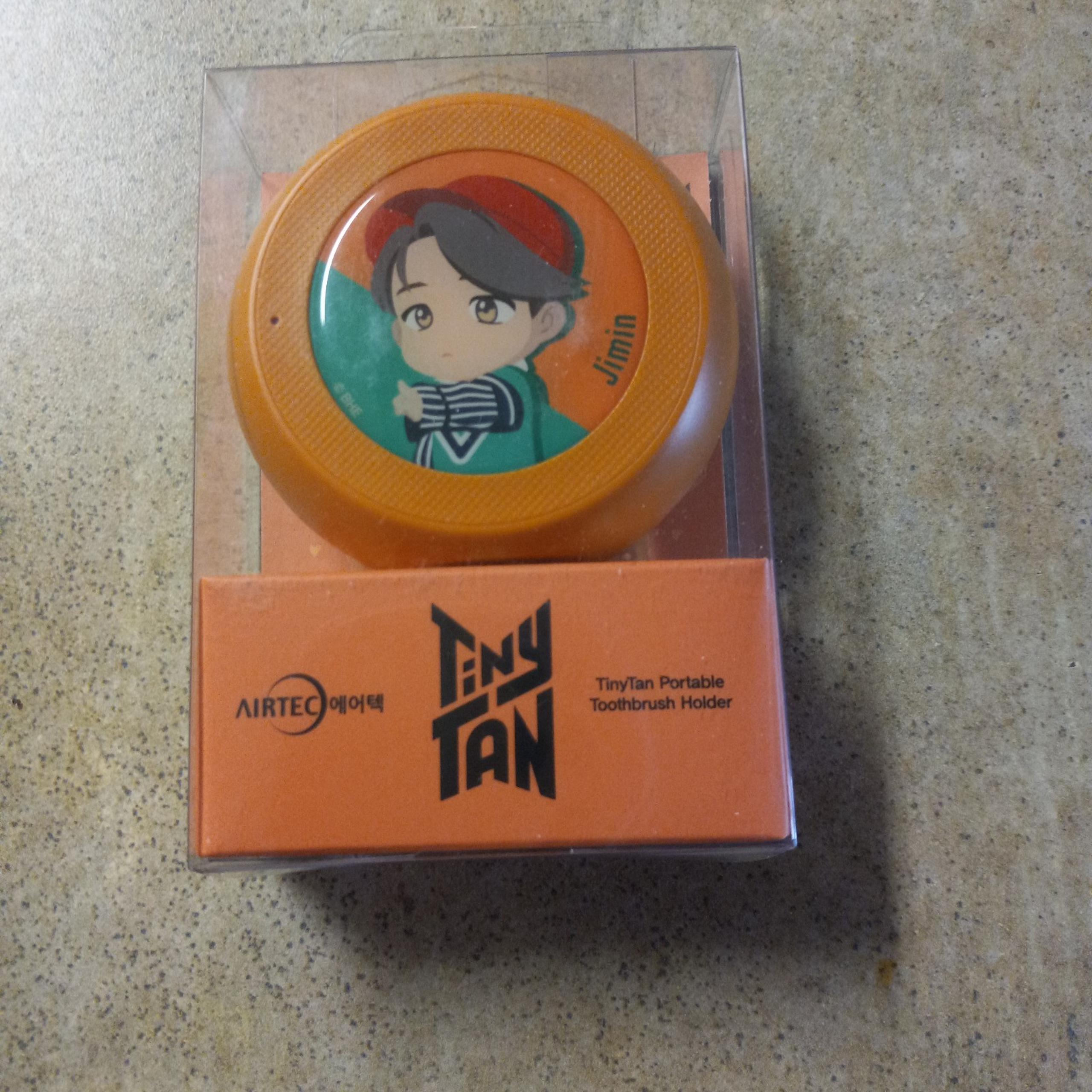 Tiny Tan JIMIN Toothbrush holder