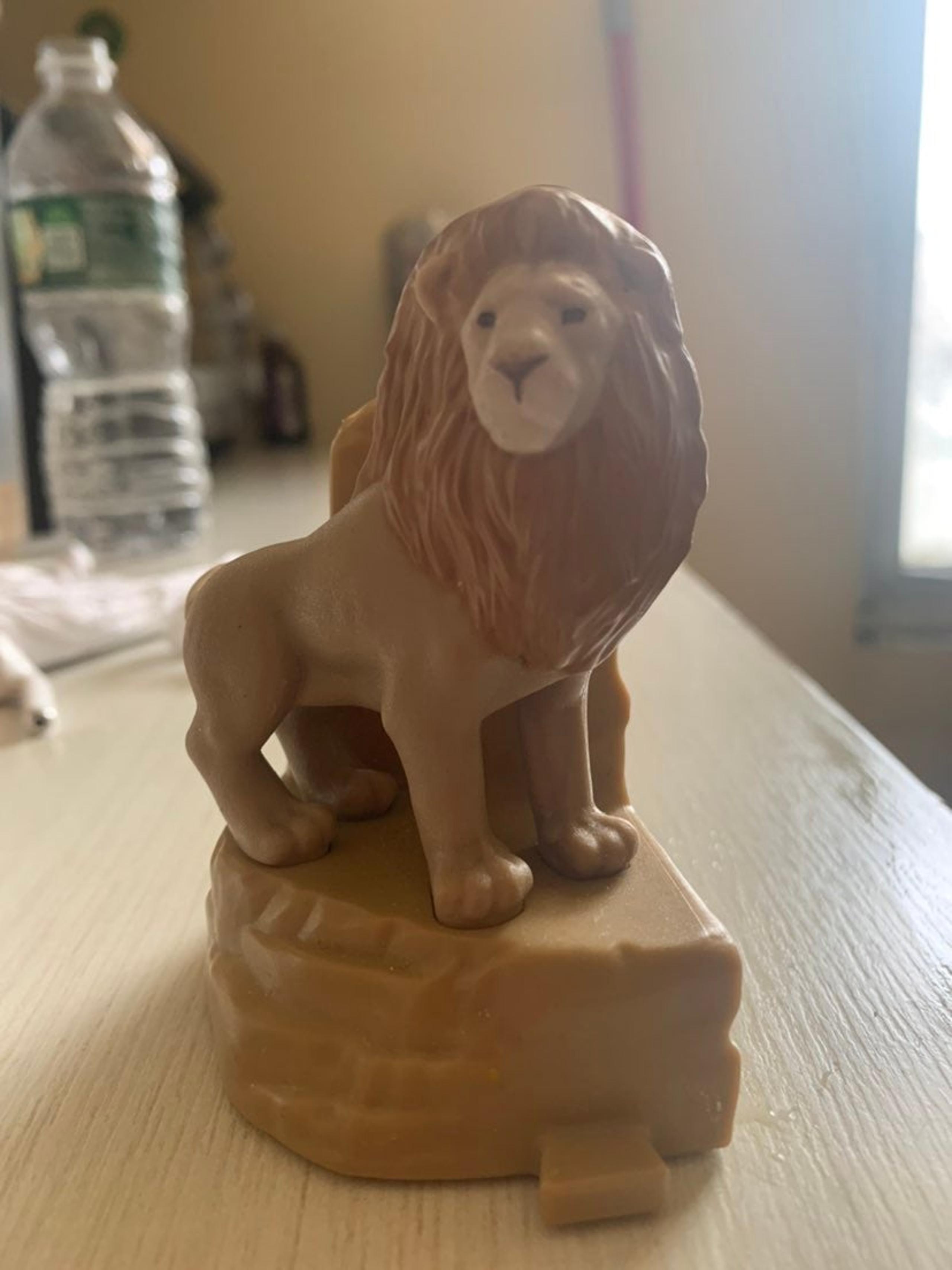 Lion king figurine
