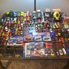 Vintage Hot wheels Mega Lot + Tonka + Matchbox + NASCAR ! Pre 2000!!!!