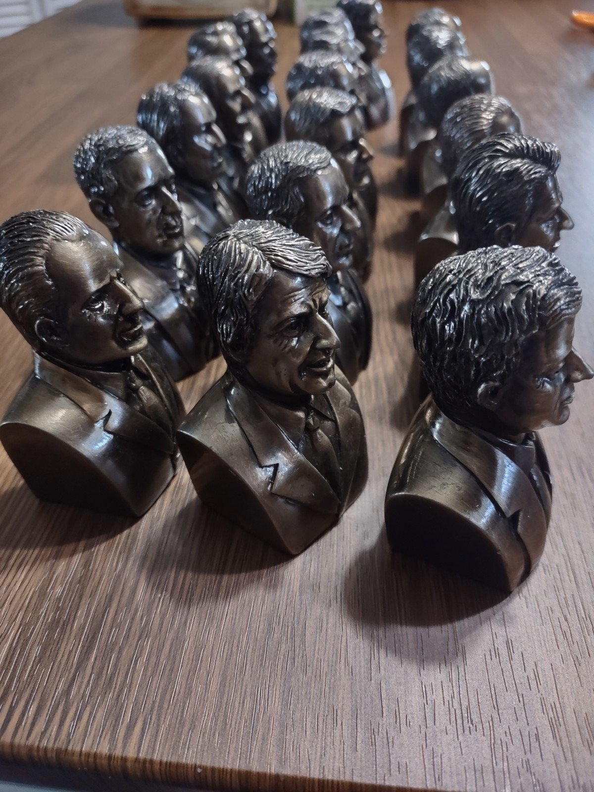 Presidents Busts lot 19 figures desktop metal