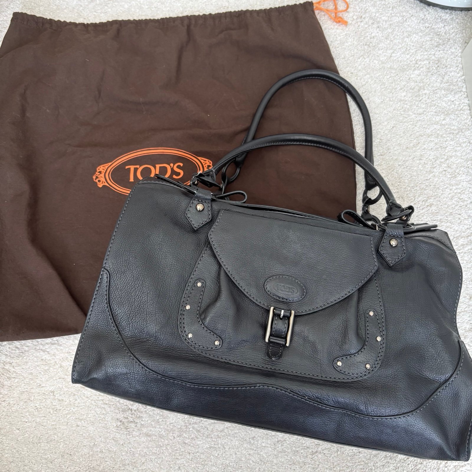 Tod’s Black Leather Shoulder Tote Bag