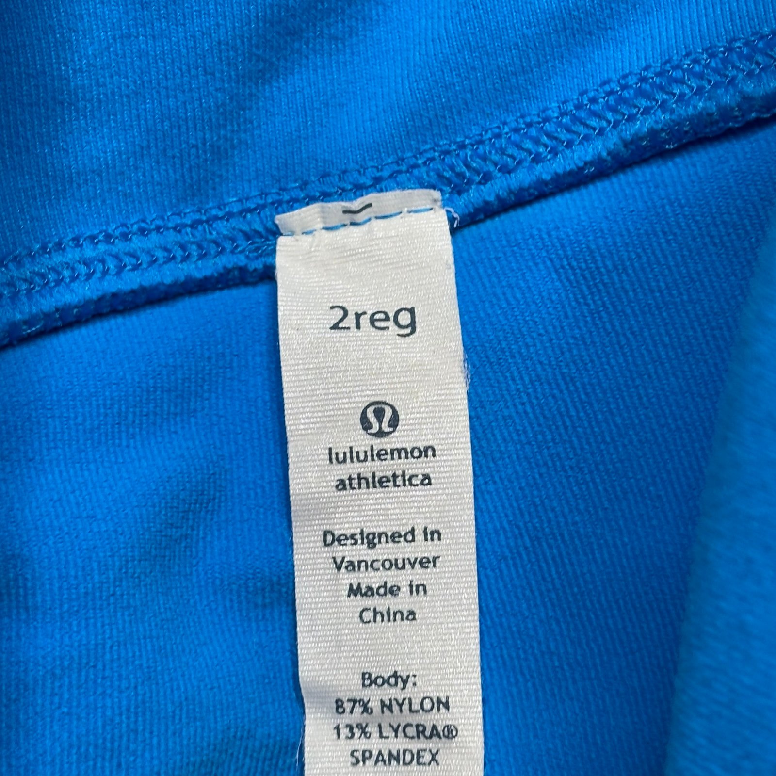 Lululemon Crossover Waist Crop Leggings - detail