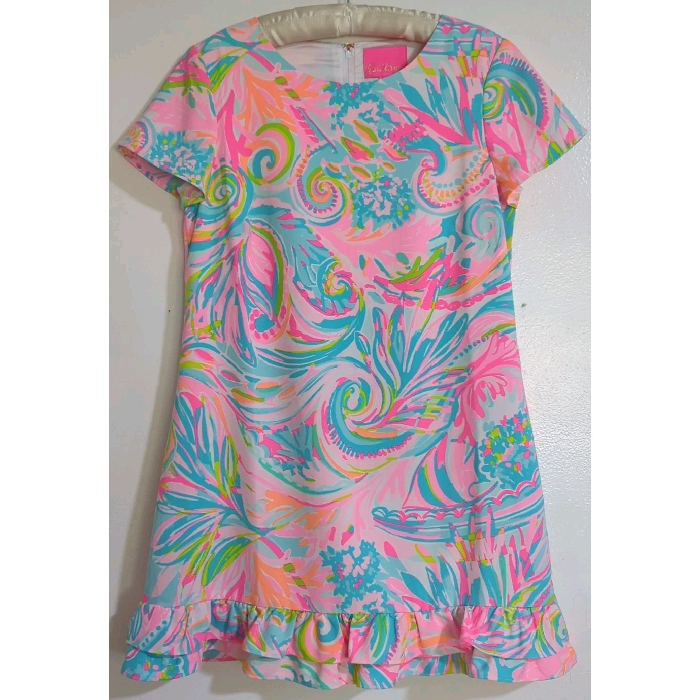 Lilly Pulitzer Carnivale Coral Masey Short Sleeve Ruffle Romper size 8 EUC