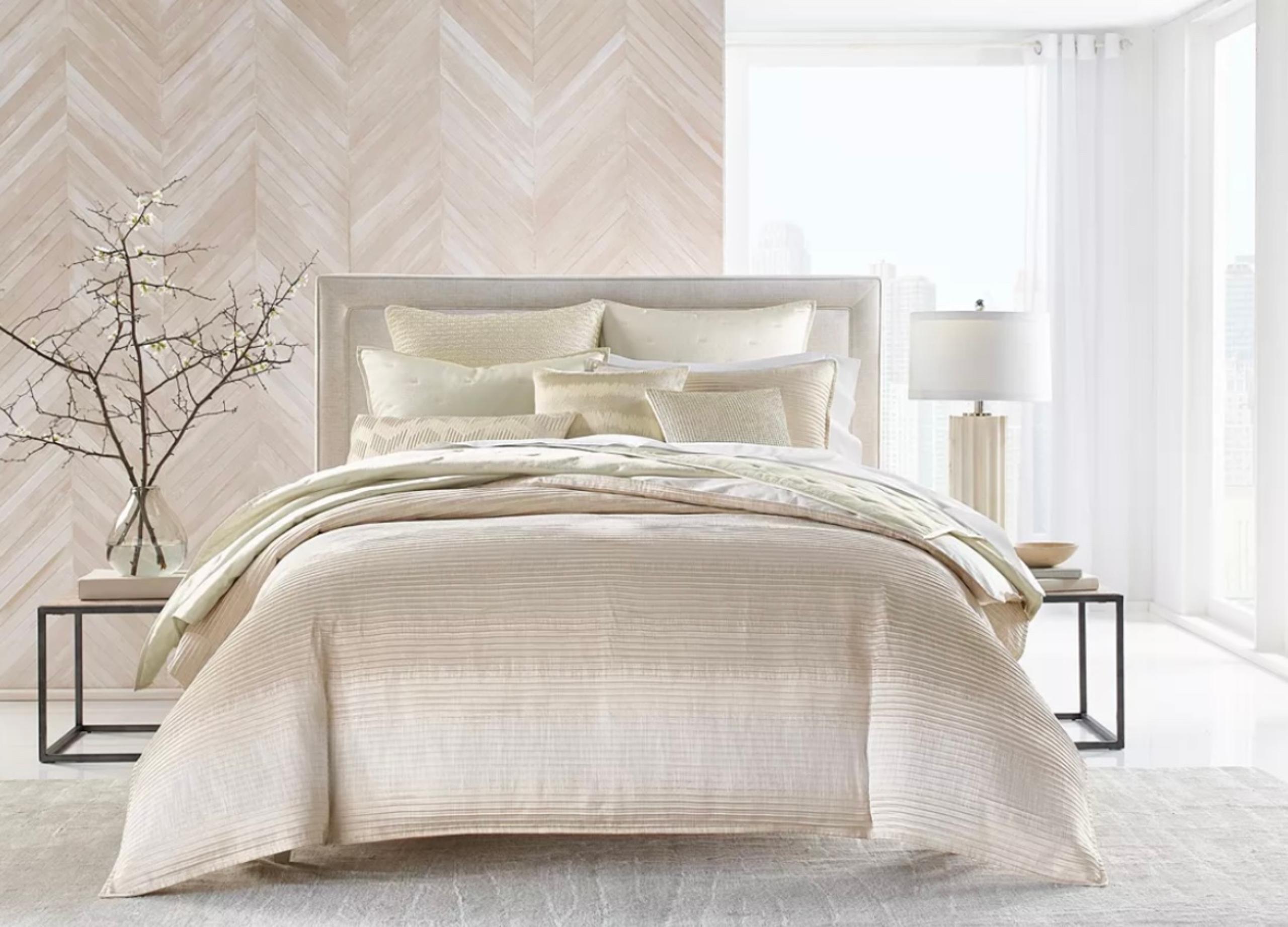 HOTEL COLLECTION Ikat Stripe King Duvet Comforter Cover, Champagne, Retail $405