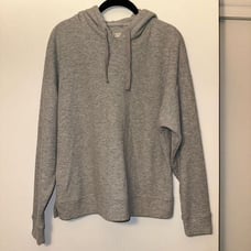 UGG Women’s Gray Ribbed Drawstring Hoodie Size Small