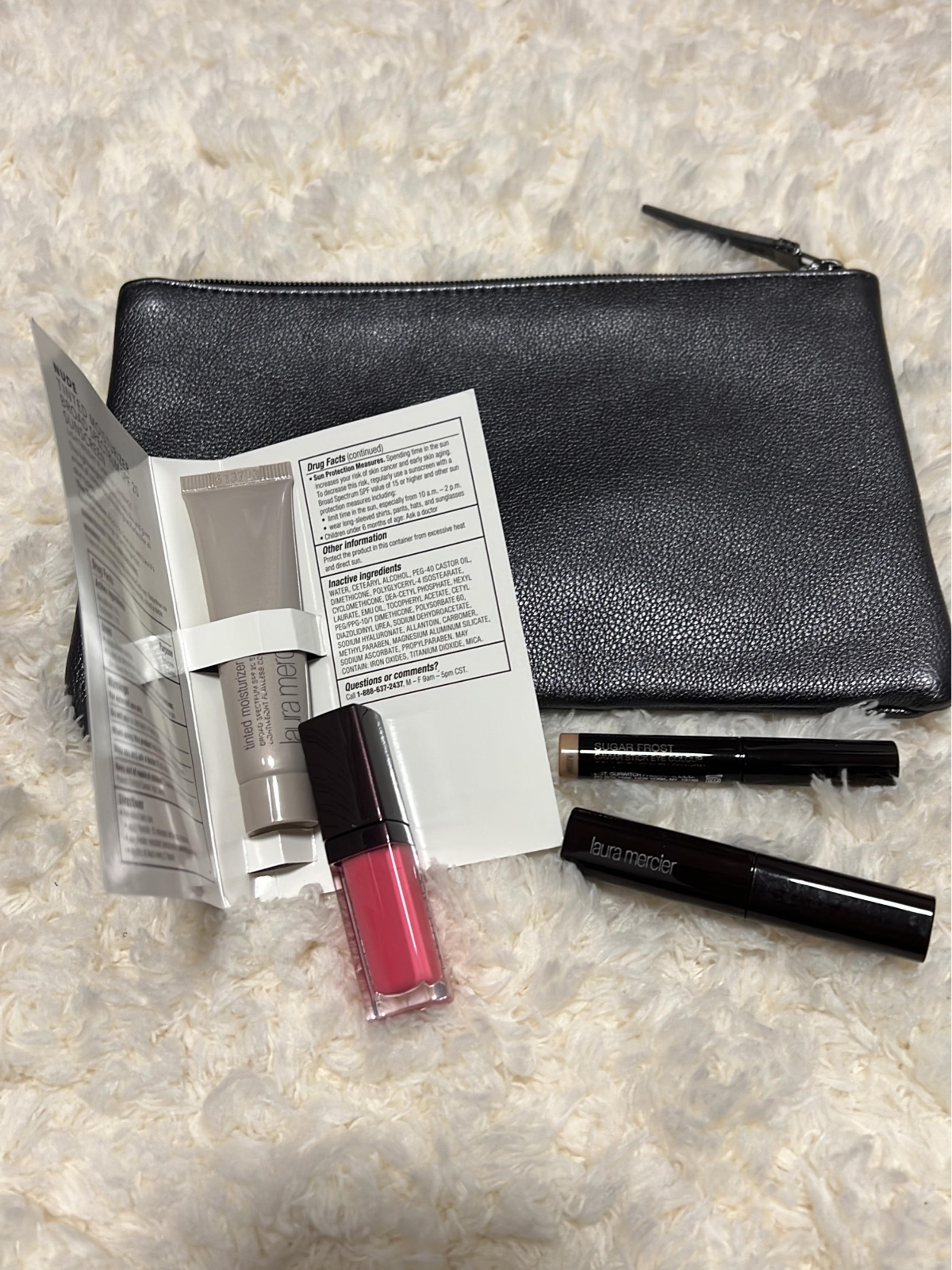Laura Mercier makeup bundle