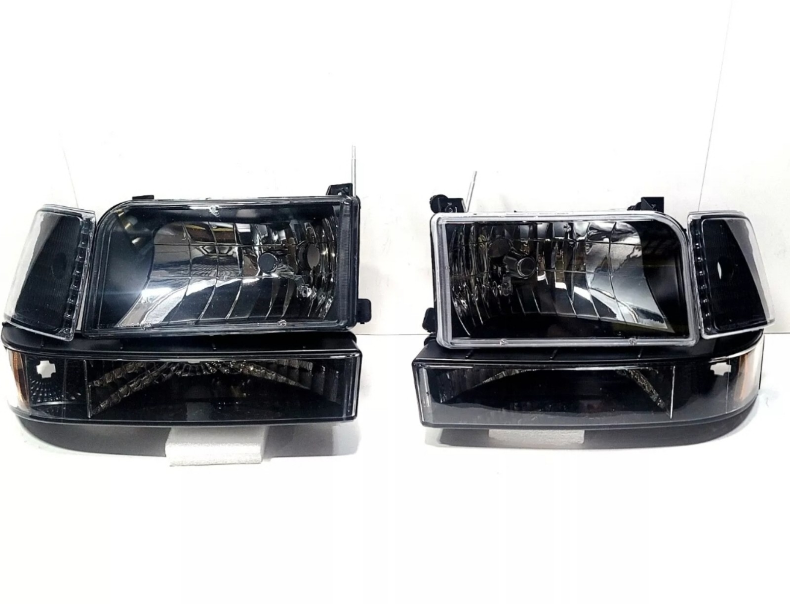 Headlights FOR 92-96 FORD F150 F250 F350 BLACK HOUSING