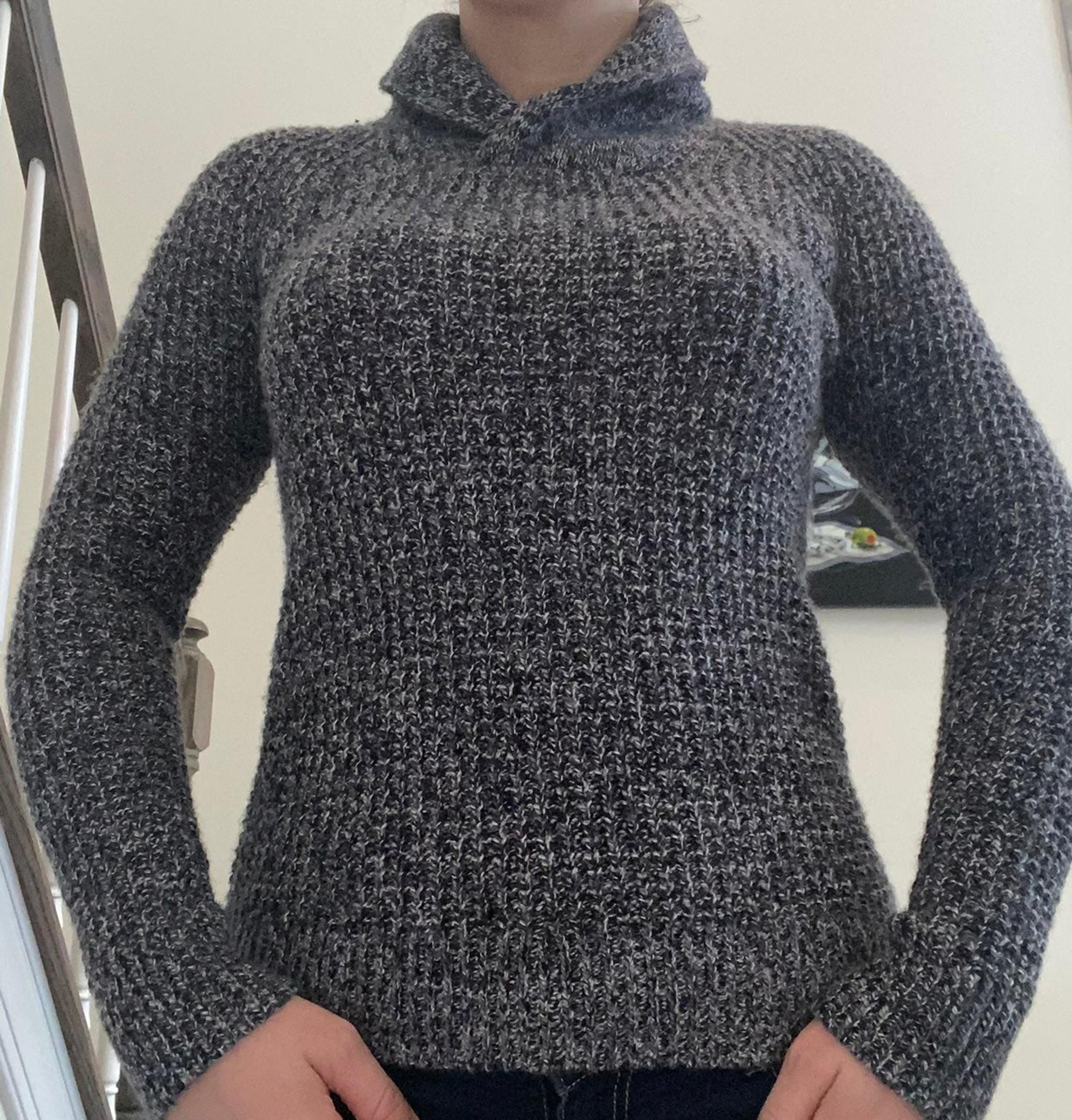 H&M turtleneck sweater