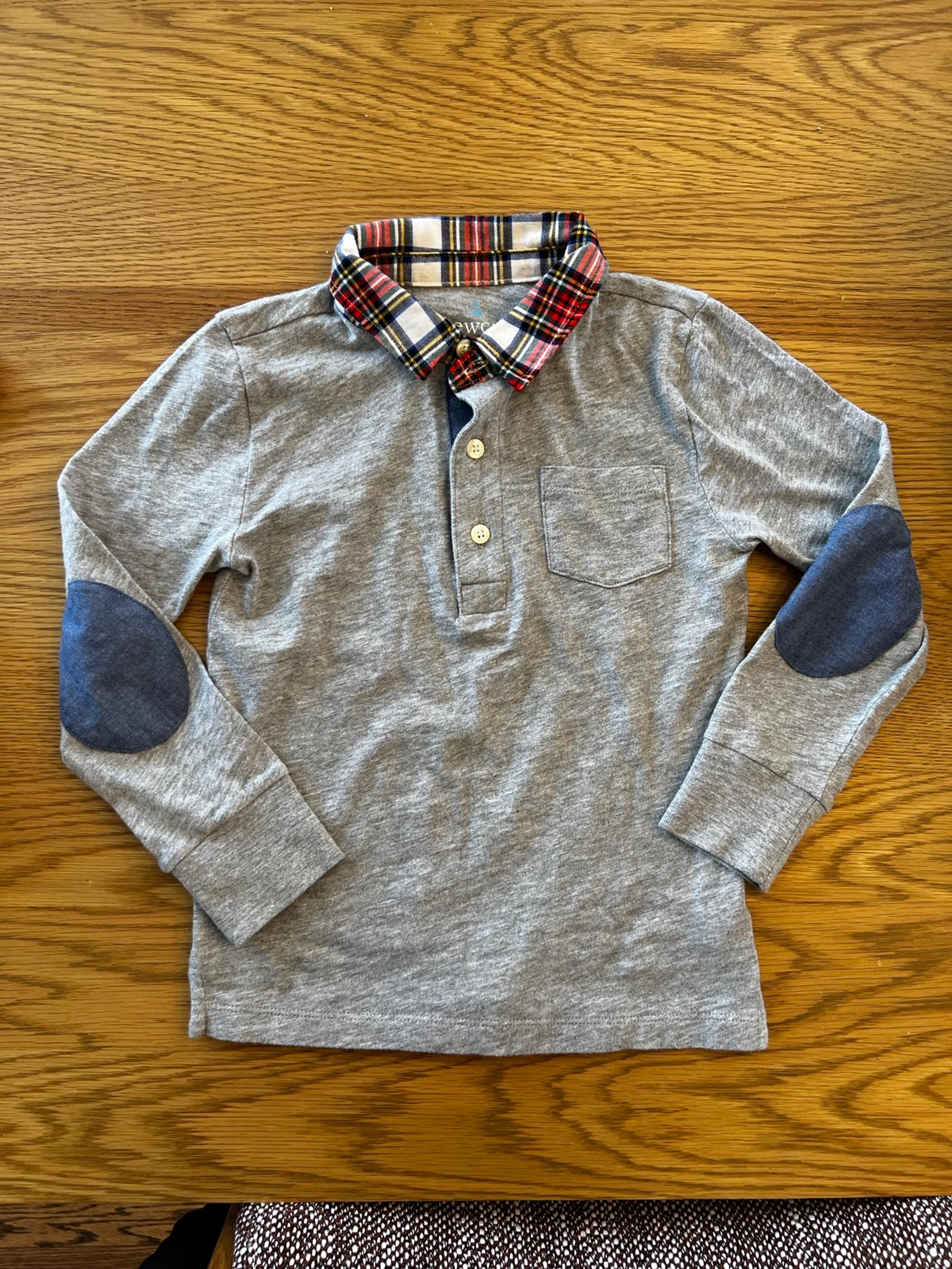 Boys Jcrew Crewcuts Christmas shirt size xs 4/5