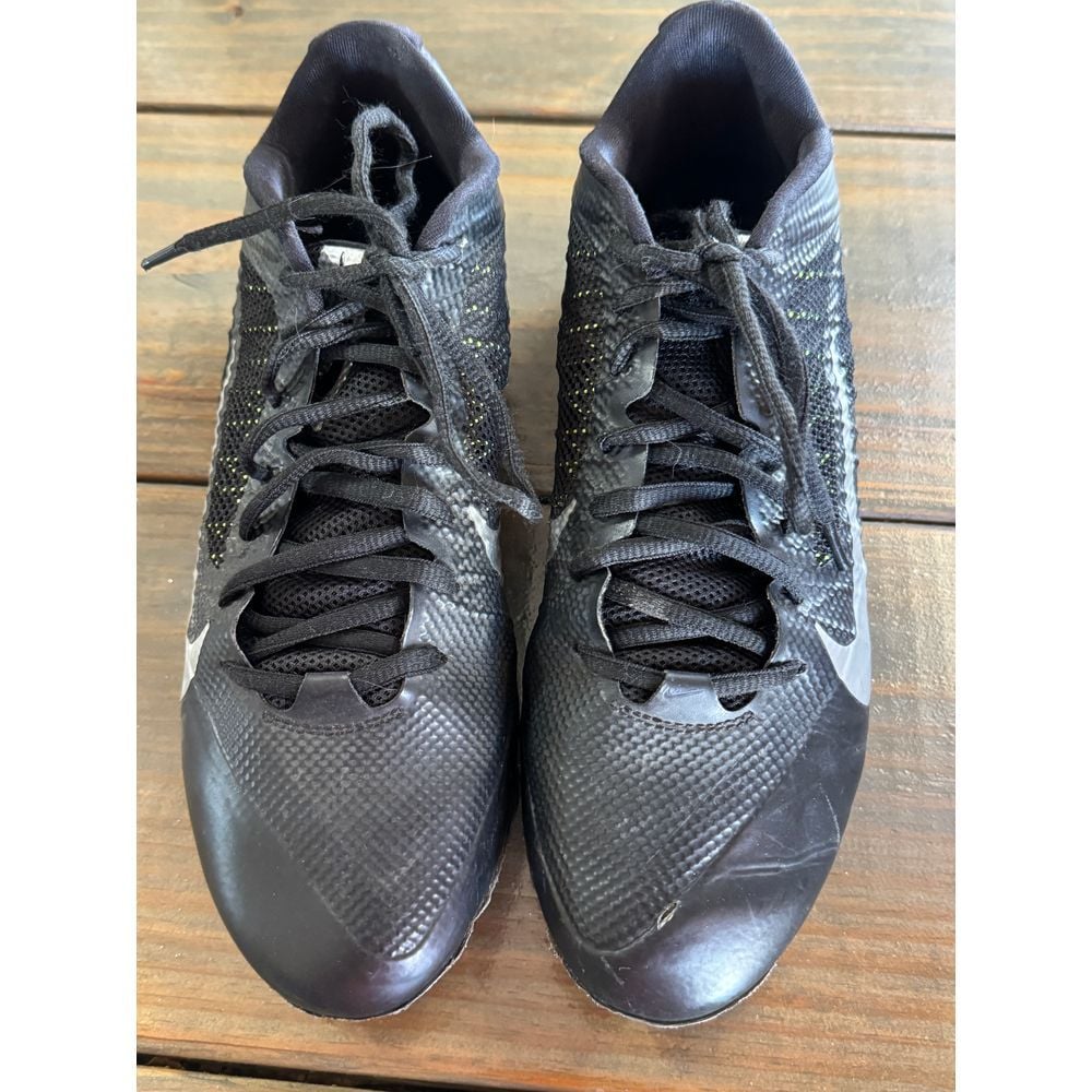 Nike Flywire Black Football Cleats Athletic Sports Shoes Men's Size 8