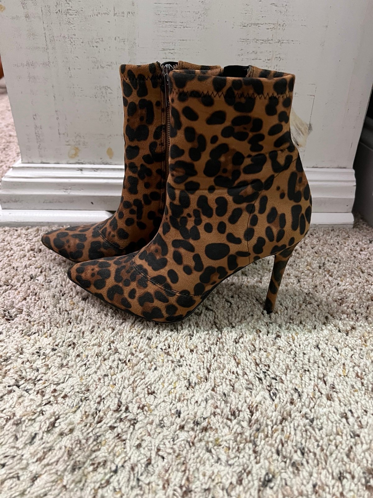 Leopard Jessica Simpson booties