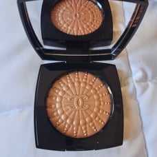 LIMITED EDITION CHANEL PERLES DE LUMIER