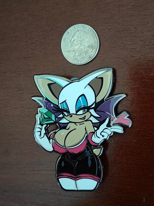 Sonic Adventure Rouge the Bat Lewd Enamel Pin