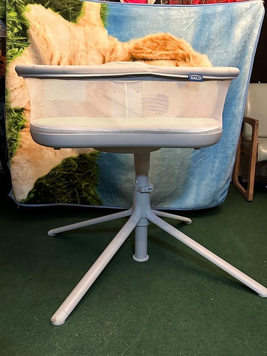 HALO BASSINEST SWIVEL SLEEPER 3.0