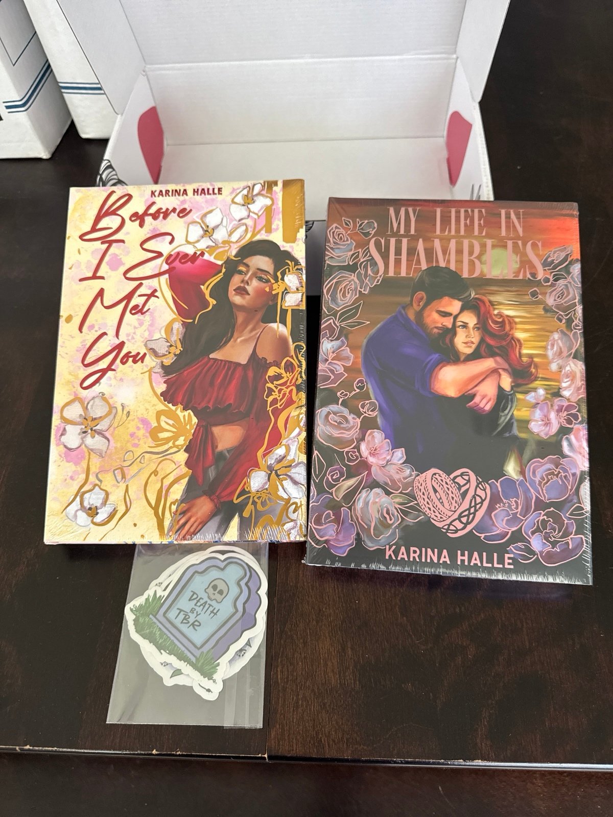 Belle book box - Karina Halle - Special Editon