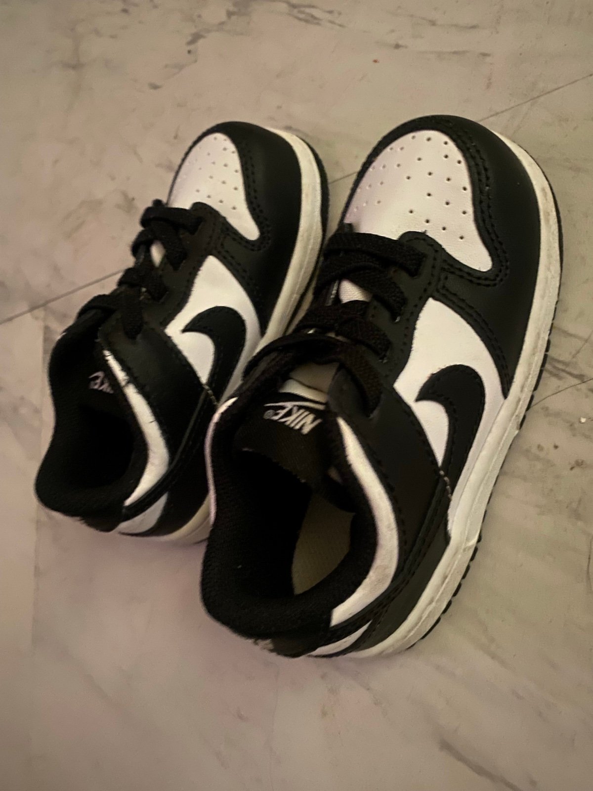 Nike Dunks 8C