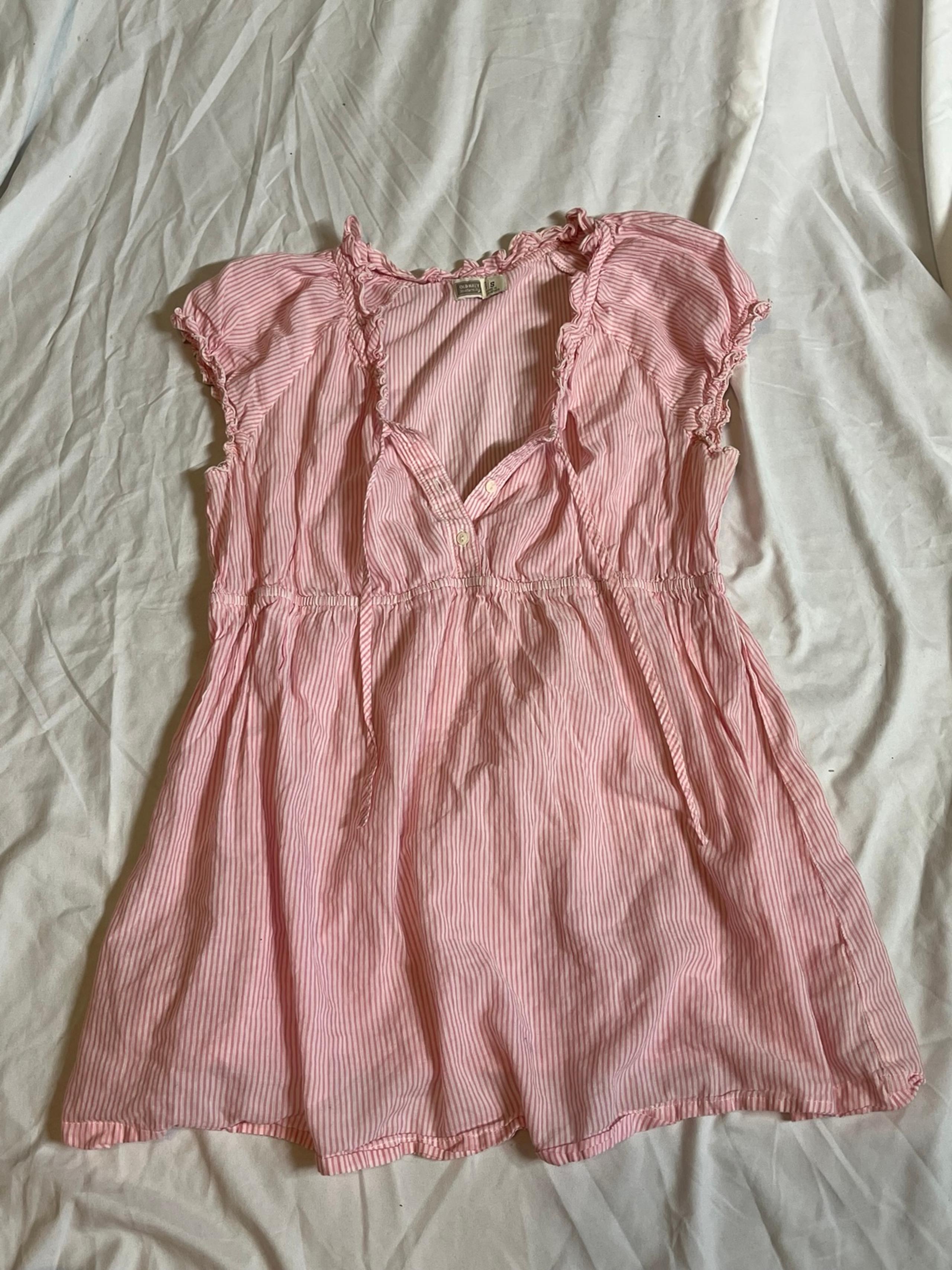 Pink Old Navy top