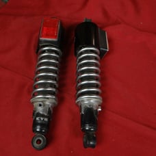 Yamaha Rear Shock Set 1982-83 XS650 Midnight Sp. 5V4-22210-00, 5V4-22210-10