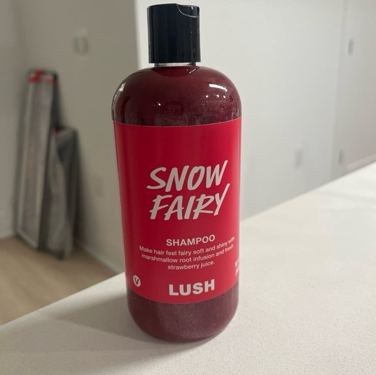 *LUSH* Snow Fairy Shampoo 16.9oz