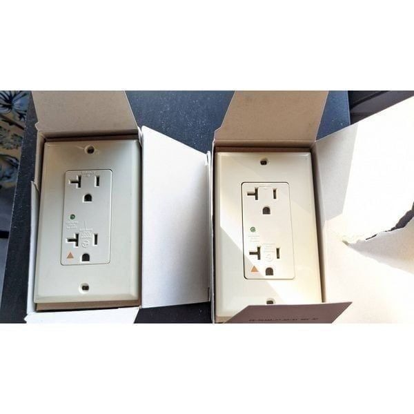 2 units Leviton 5380-IGI 20A 125 Volt, Decora Surge Suppressor Receptacle, Ivory