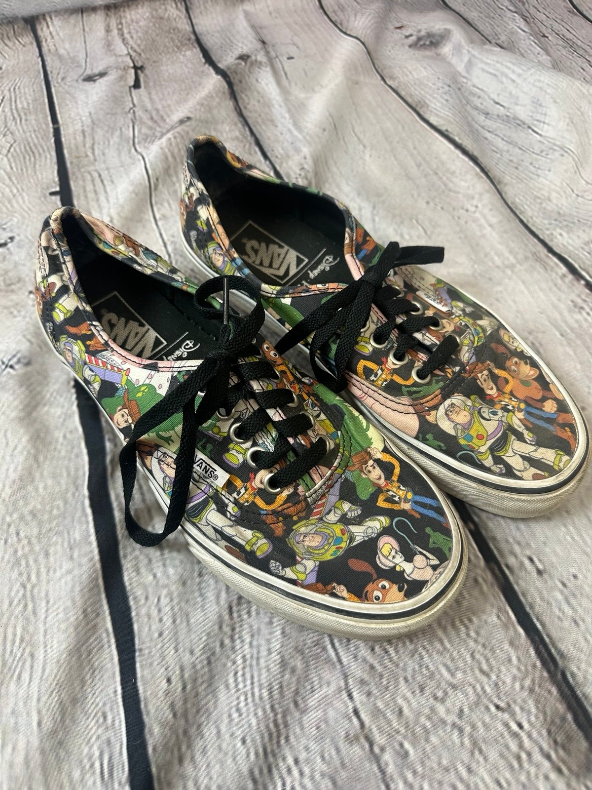VANS x Toy Story Authentic Limited Edition Shoes Men’s 4 Women’s 5.5 Disney