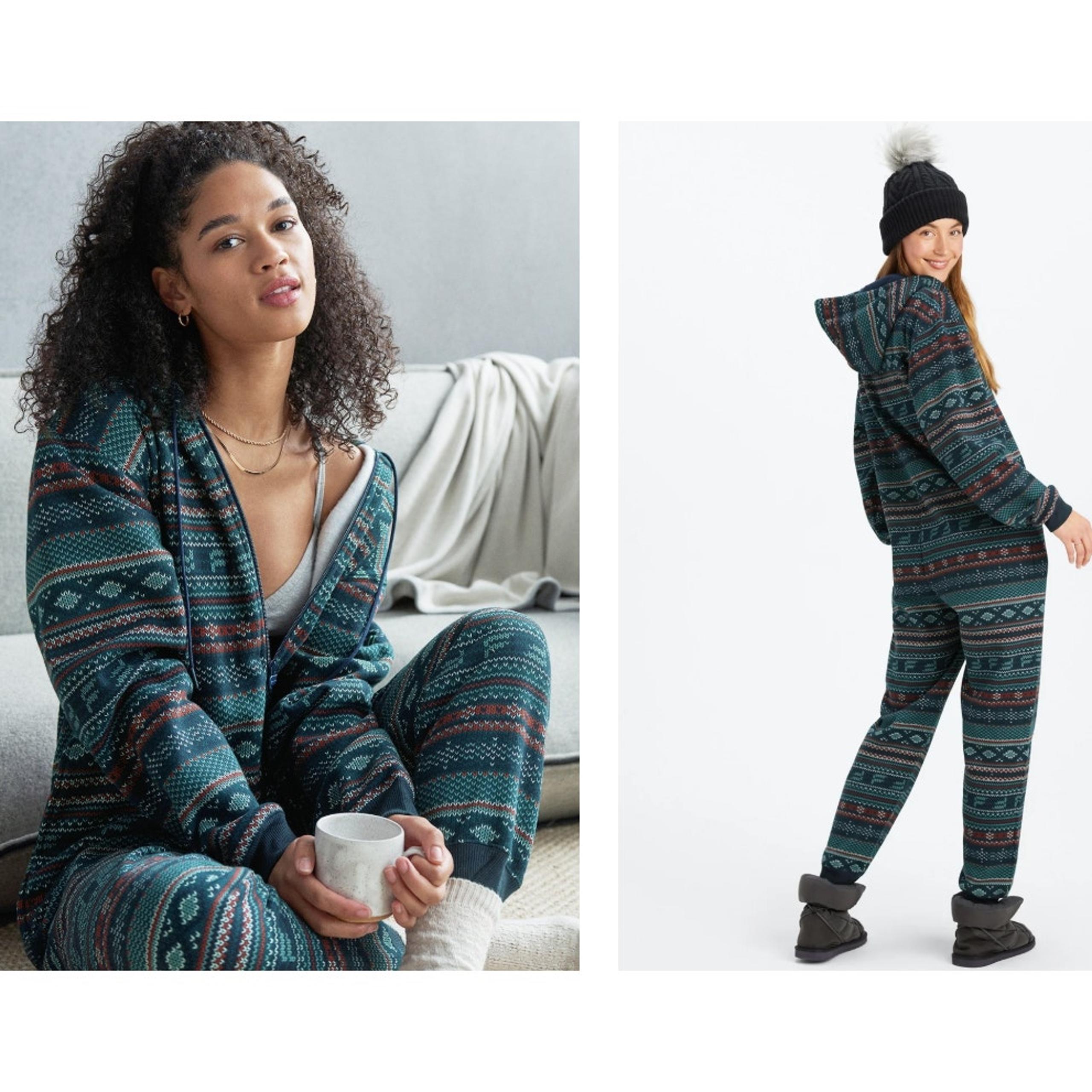 Fabletics Forever Fleece Hooded Onesie Artic Wave XXL