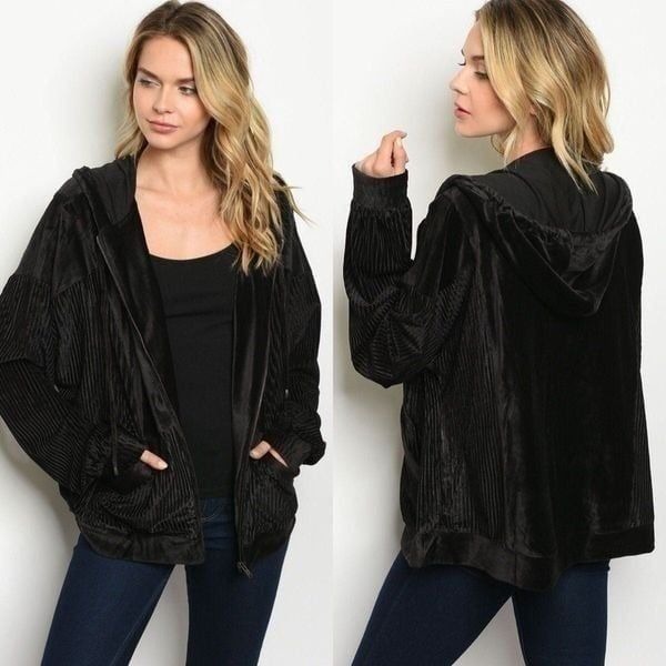 New S-M-L black velvet hoodie