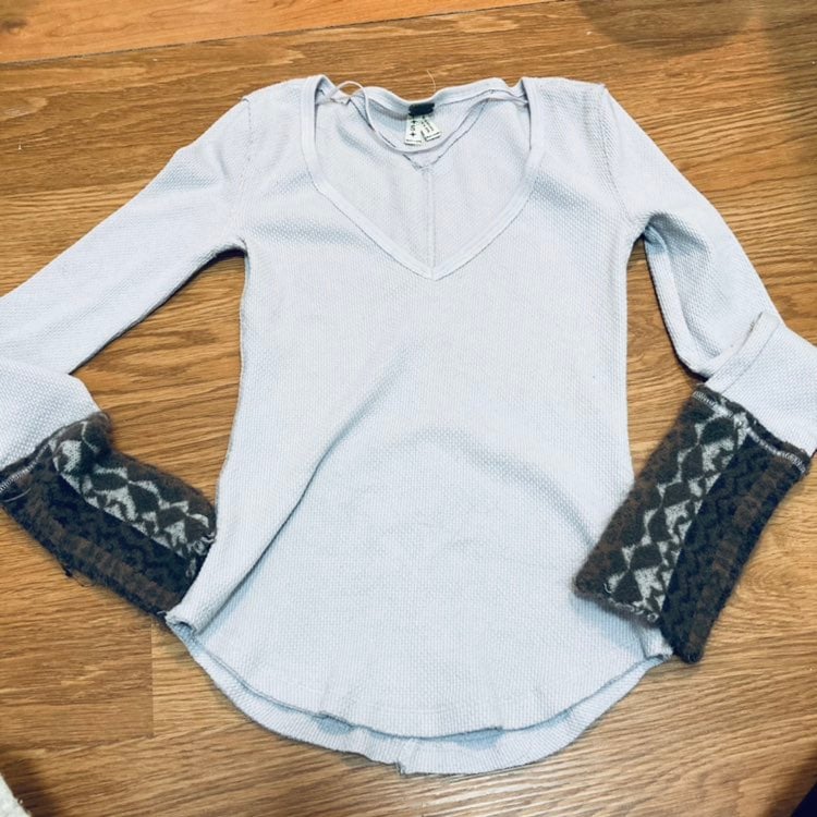 Vintage Free people thermal v neck laven