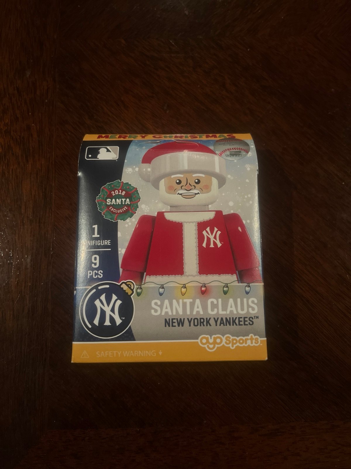 OYO Sports Santa Clause Mini figure New Yankees LEGO compatible MLB very rare